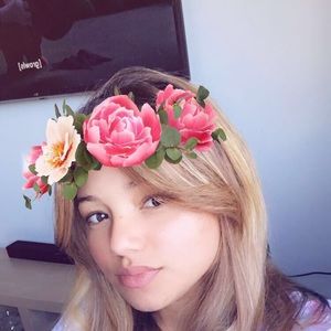 Meet your Posher, Helen